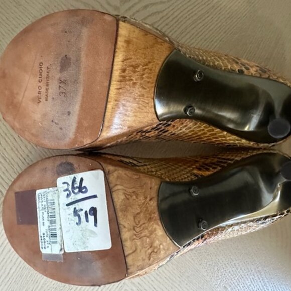 Lanvin Snakeskin Pumps, Gradient Orange, Size Stilleto Heel, Size 37.5, Signed - Picture 6 of 6